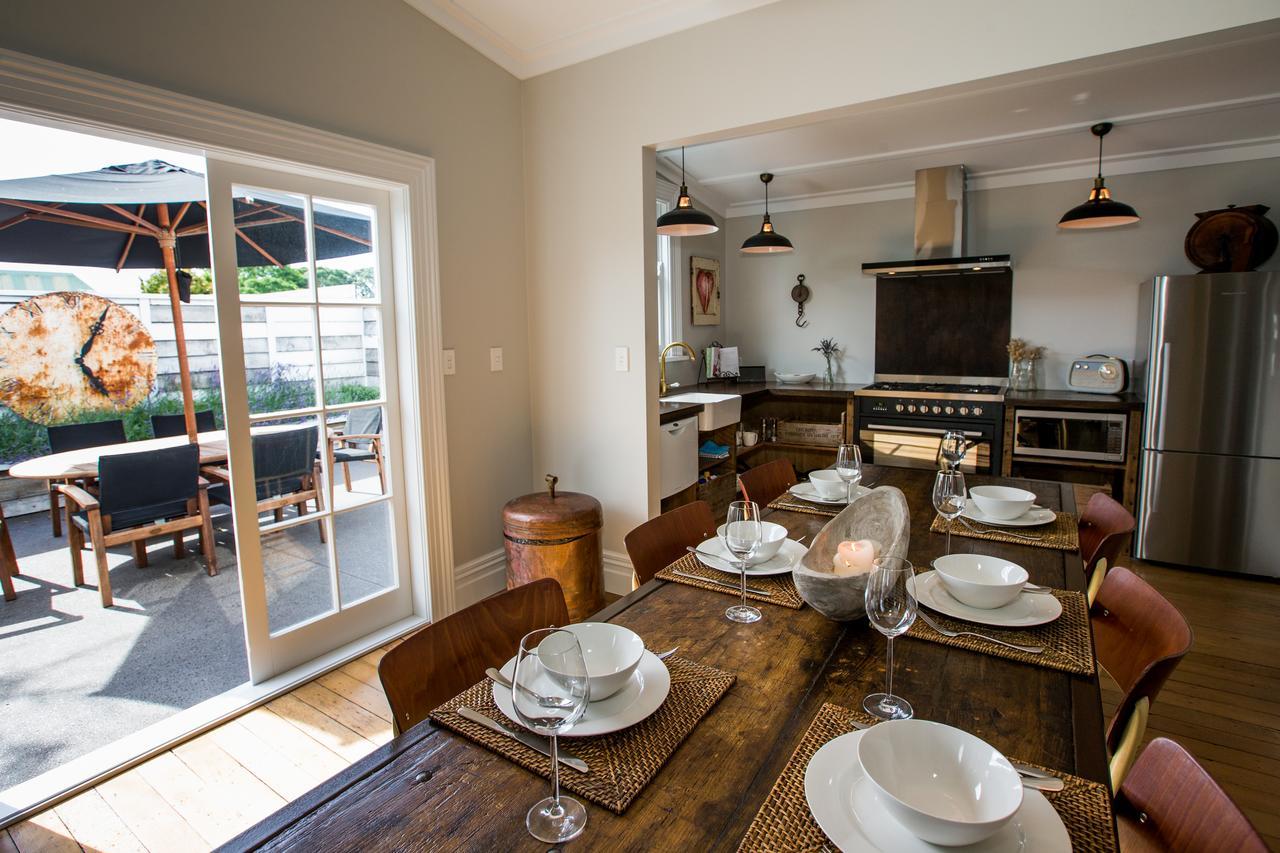 Coghill Cottage Уитианга Екстериор снимка
